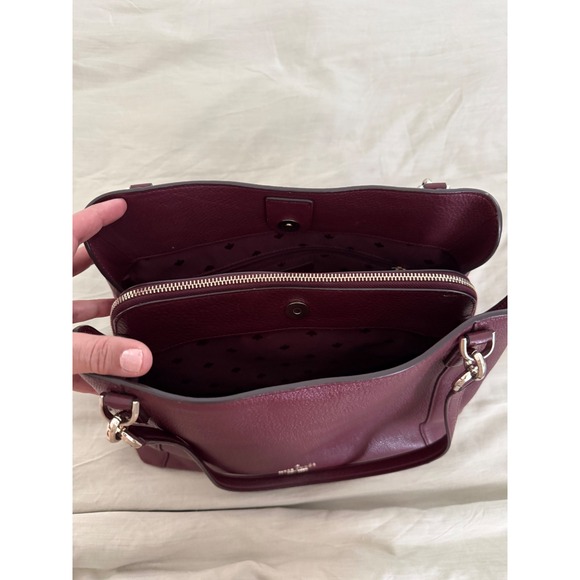 Kate Spade New York Burgundy Pebbled Leather Shoulder Tote Zip‎ Top - Picture 9 of 13
